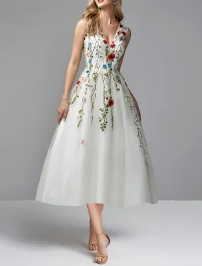 A-Line Prom Dresses Floral Dress Party Wear Wedding Guest Tea Length Sleeveless V Neck Lace with Embroidery Appliques