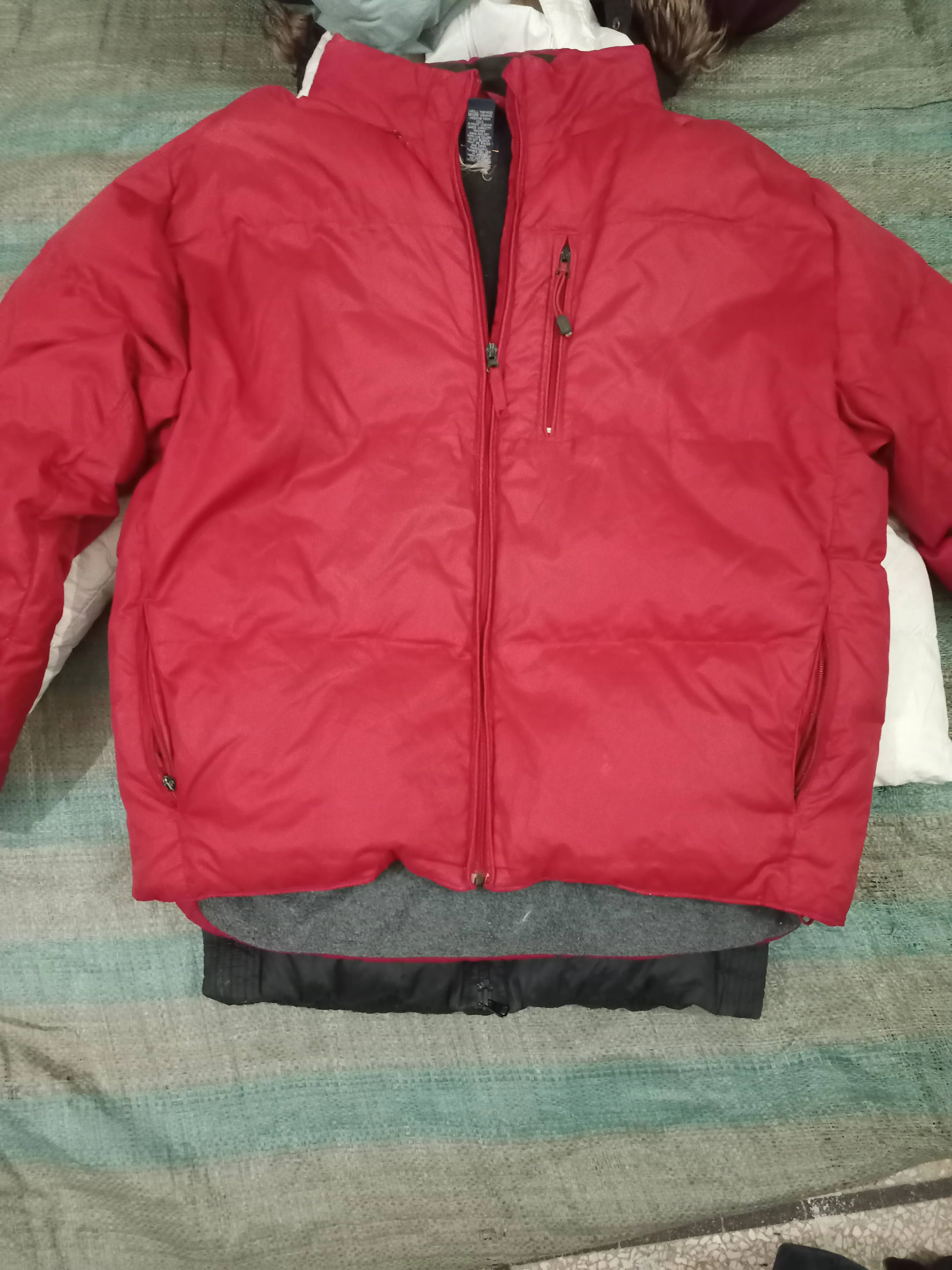 Gap puffer jackets - 8 pcs