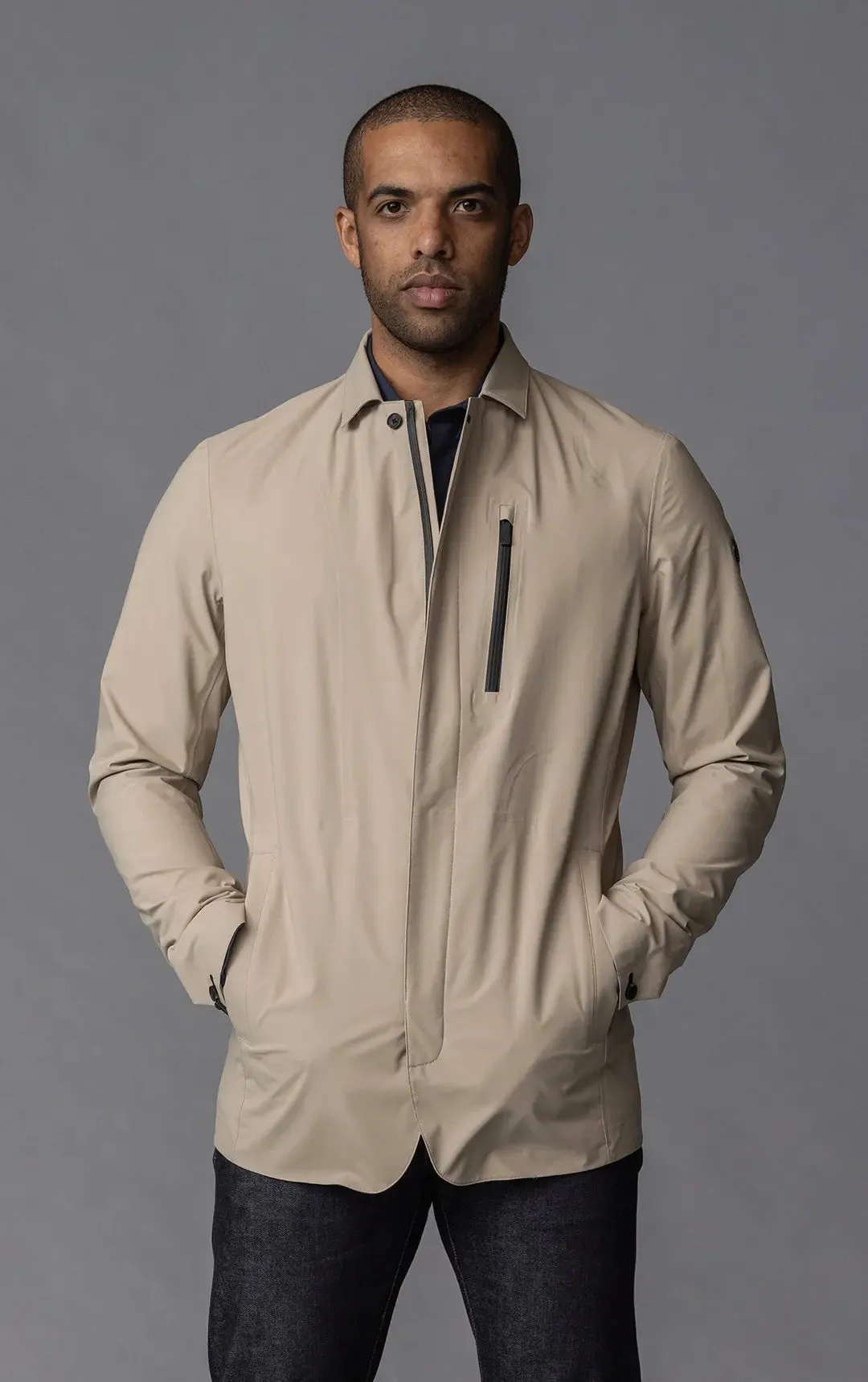 LIGHTWEIGHT CITY RAINCOAT