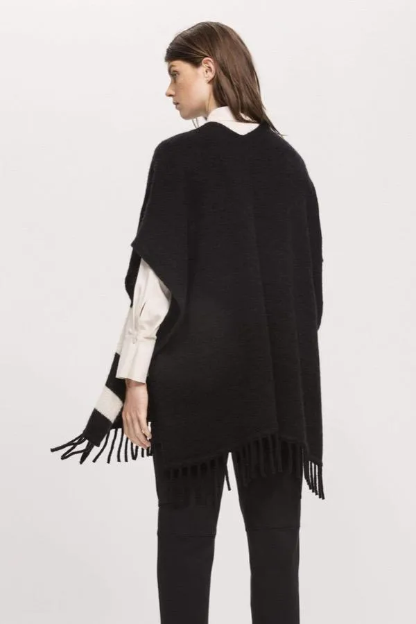 Luisa Cerano Black Fringed Cape 428293/5099